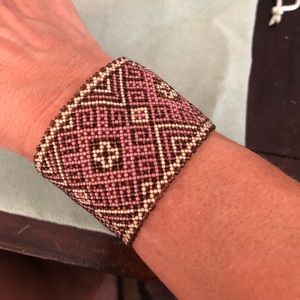 Beaded woven bracelet in pink and brown
